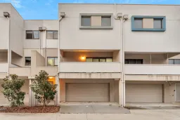 110/1-15 Beddison Road, Craigieburn