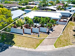 6 Steinbeck Court, West Mackay