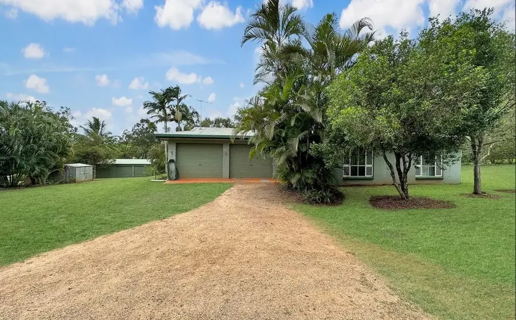 Tolga 3Kwarto Updated Acreage Living in Rangeview