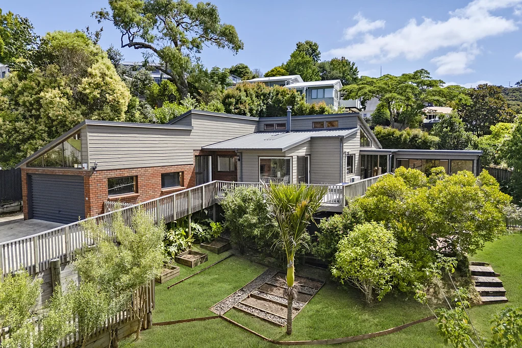1 Flavia Close, Torbay, North Shore City, Auckland