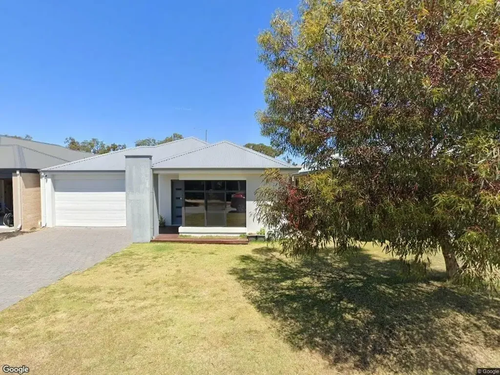 Erskine 3ਬੈੱਡਰੂਮ Under Offer - Off Market Sale!