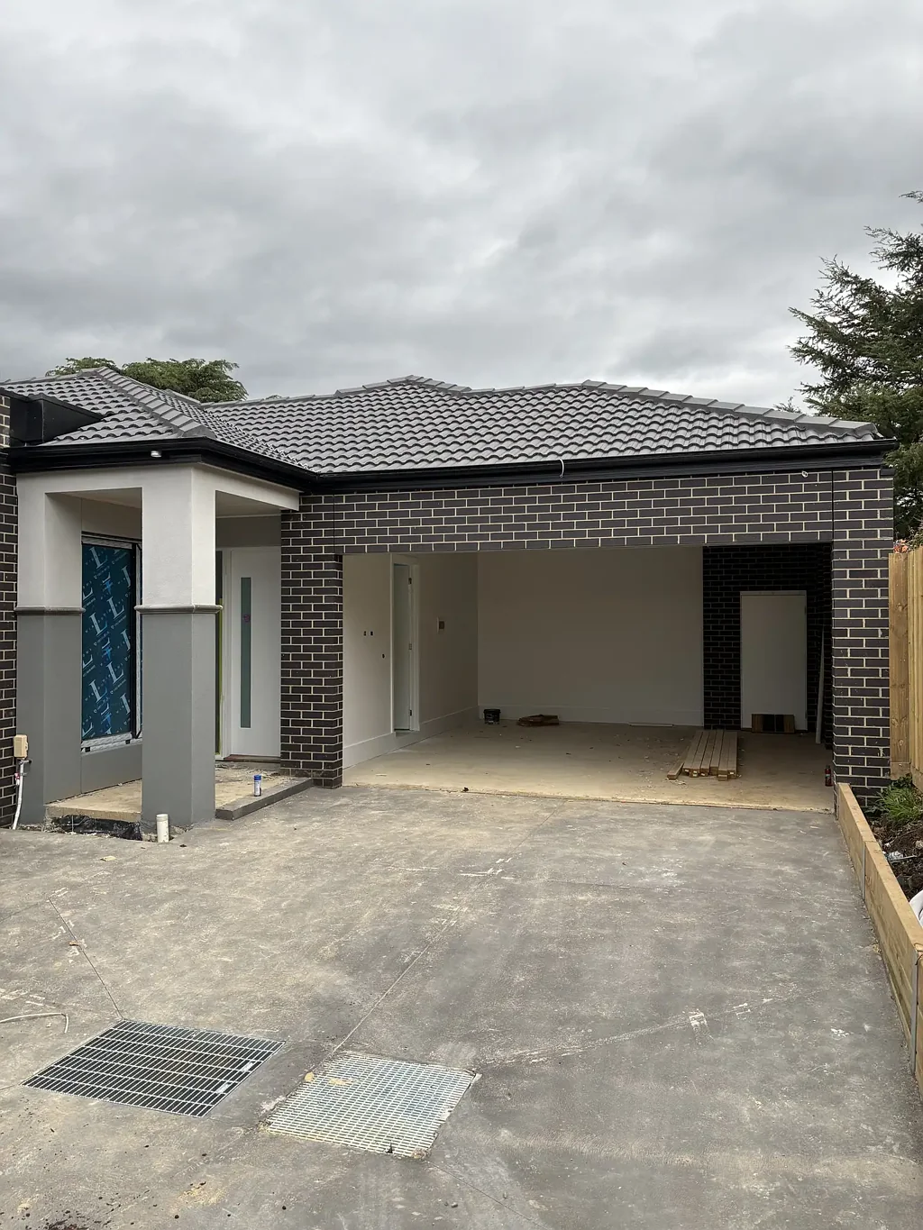 Templestowe Lower 5房 Templestowe Lower精装住宅 4-5卧可选 Bosch电器 人字纹地板 落地砖卫浴 中央空调 安全系统 优质建材 便捷生活 优质学区 Completion 10th July 2026. A Selection of 2 Single Level Homes & 1 Double Storey.