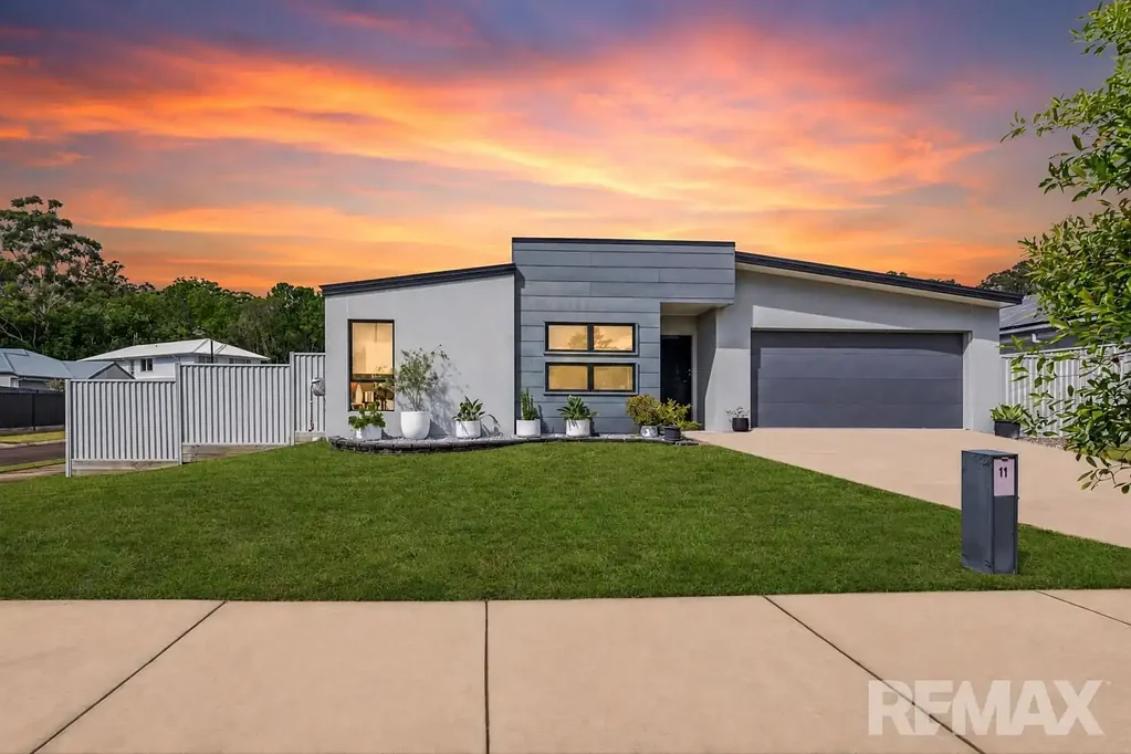 Mooloolah Valley 4房  Family Living with Room to Move