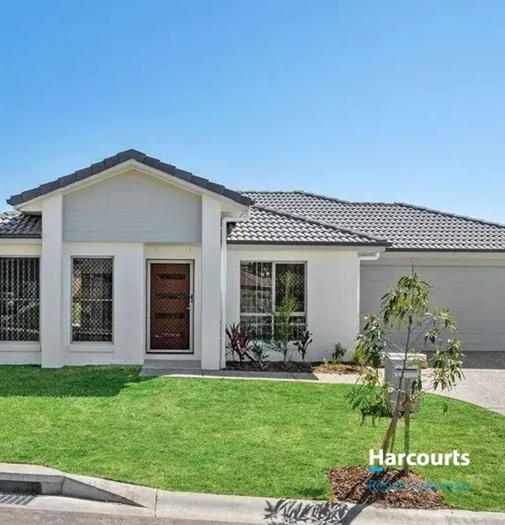 3 bed  PLUS study/ media room - with solar power - Modern low set home  - Break lease