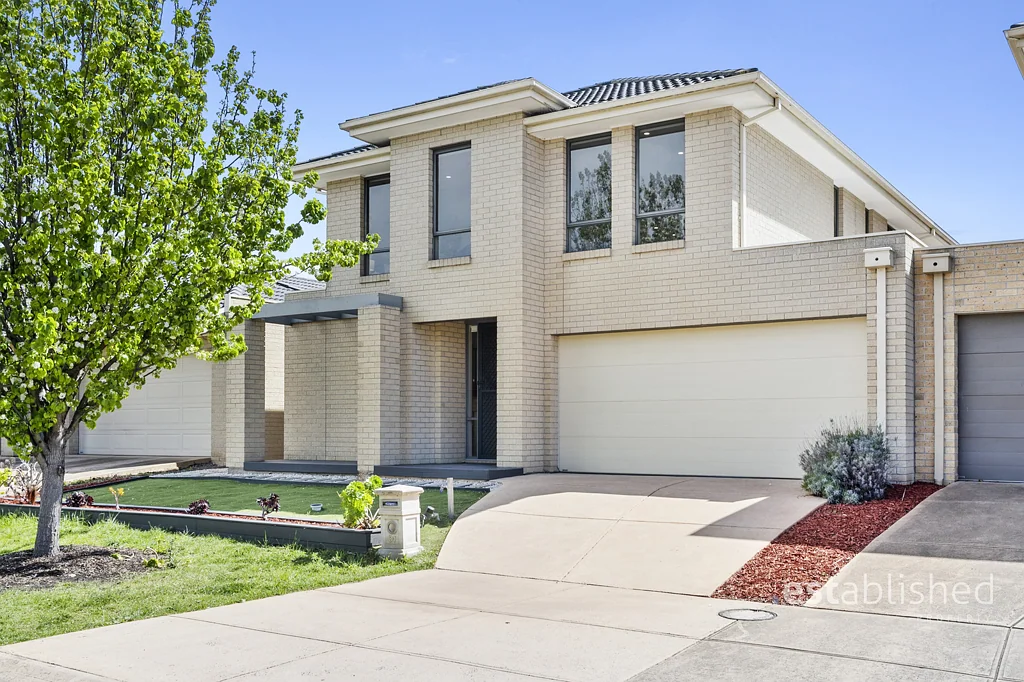 31 Maritime Circuit, Point Cook, VIC 3030
