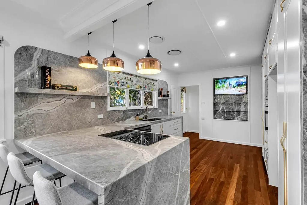 20 Bredden Street, Chapel Hill, QLD 4069