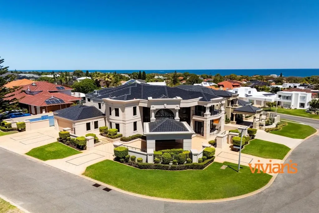4 Forestville Court, Kallaroo, WA 6025