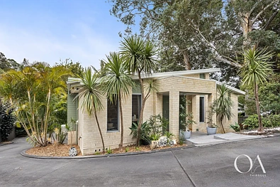 10 Gum Tree Lane, Thirroul, NSW 2515, 3房, 2浴, House