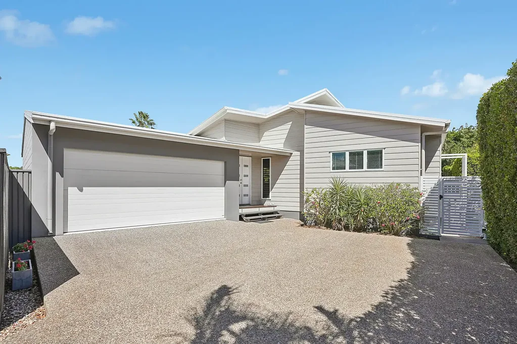 North Ward 3chambre Contemporary living with Castle Hill views