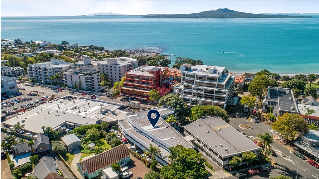 Takapuna Takapuna Central Office, flexible sizes
