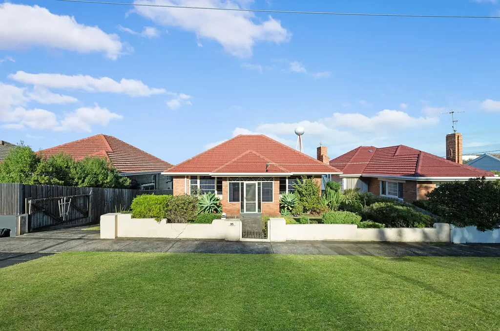 385 Raglan Parade, Warrnambool, VIC 3280