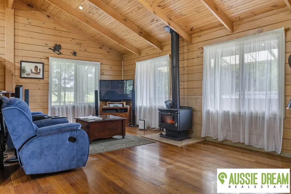 Gordon 2Zimmer Timeless Country Sanctuary on Approximately 4.13 Hectares