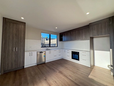 End unit - Brand New - Mt Roskill