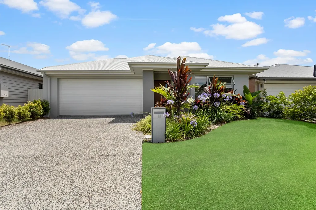 Beautiful, Low Maintenance Home located in "PROMENADE"
