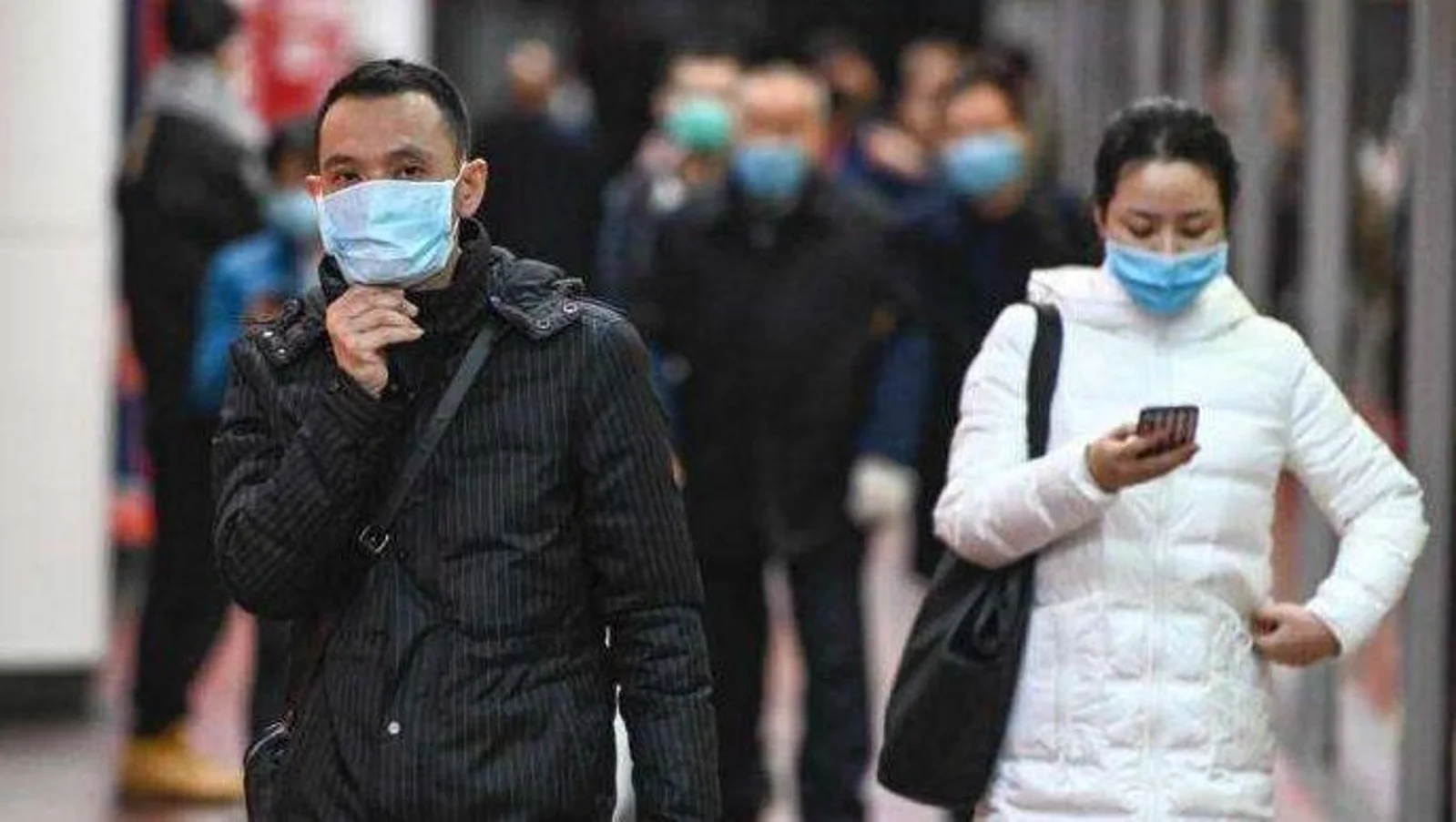 面对新冠病毒，为什么外国人不戴口罩？张文宏分析了两个原因！