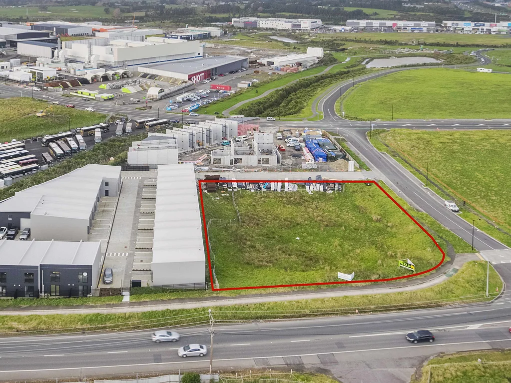Westgate Westgate prime frontage corner site for lease