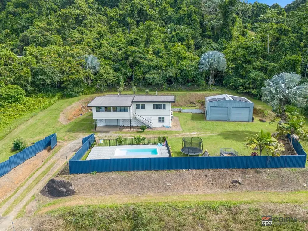 Bellenden Ker 4房  Well Renovated Home in Stunning Location