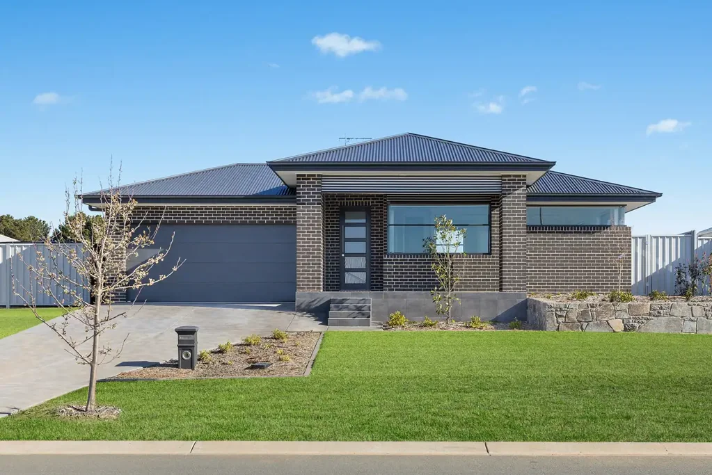 Bungendore 4બેડરૂમ Brand new and ready to move in!