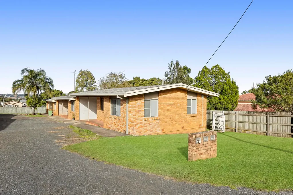 2 Bedroom Unit Close to TAFE... Rent to increase to $320 on