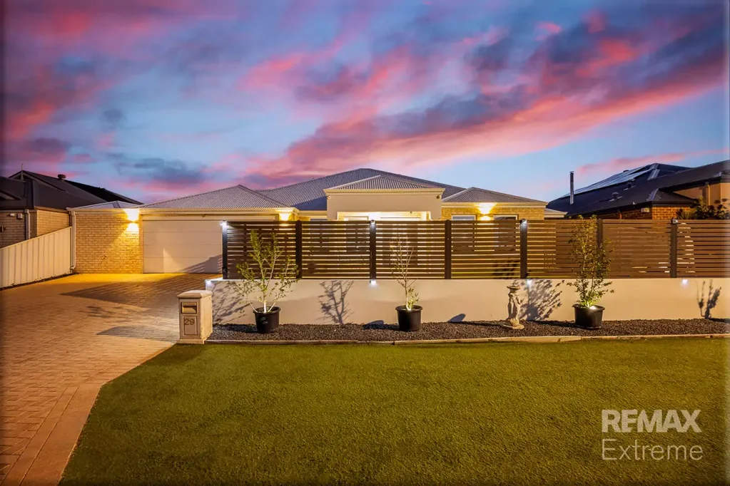 29 Seaspray Crescent, Jindalee, WA 6036