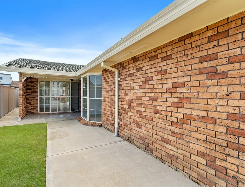 29 Derby Crescent, Chipping Norton, South Western Suburbs, 2 Bedrooms, 1 Bathrooms, Apartment