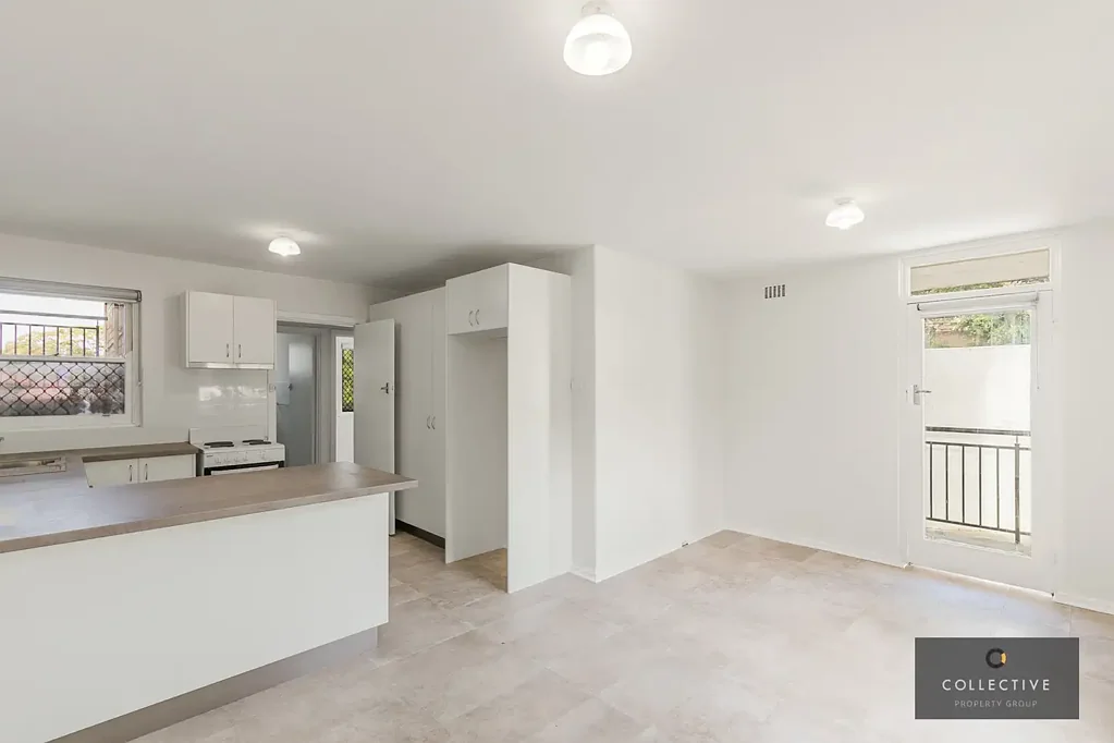 2/76 Broadway, Crawley, WA 6009, 2 Bedrooms, 1 Bathrooms, Apartment
