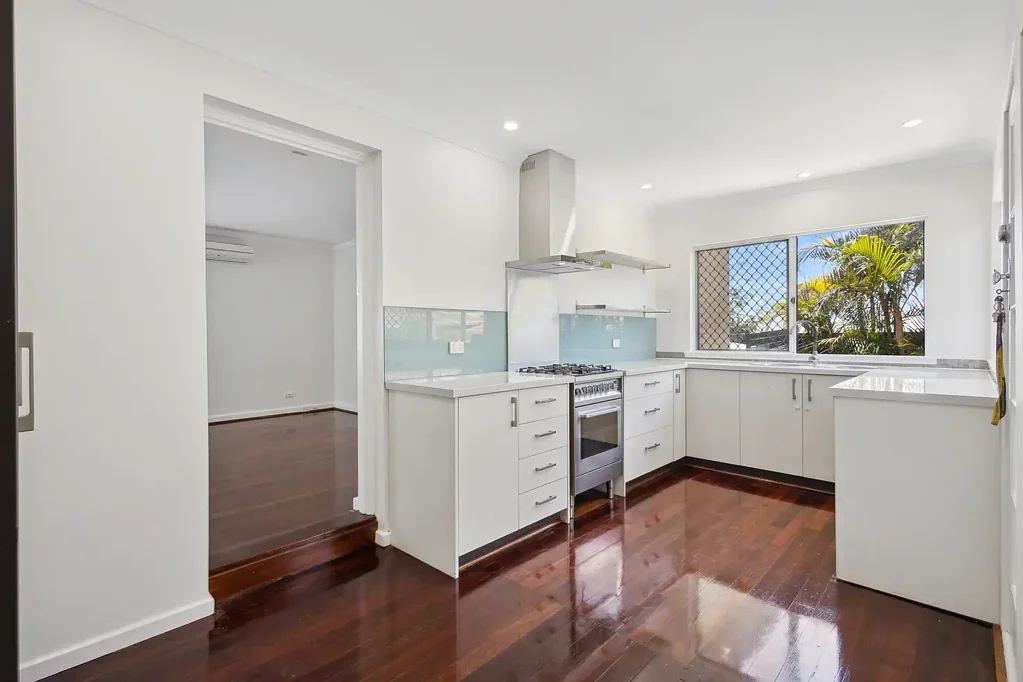 21 Scalby Street, Scarborough, WA 6019