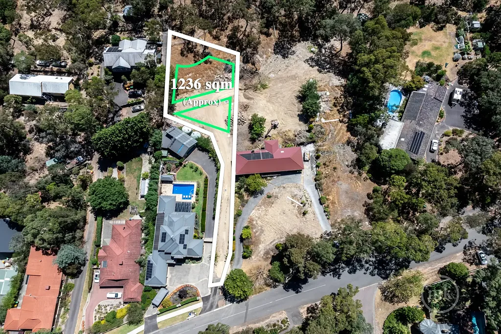Eltham Spacious 1236 m² Allotment in a Sought-After, Leafy Setting
