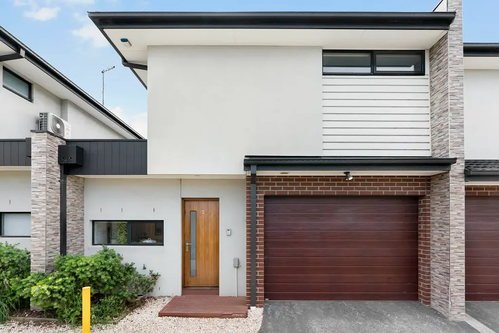 2/23 Win-Malee Street, Hadfield, VIC 3046