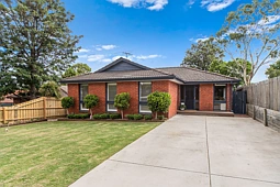 6 Rassay Court, Frankston