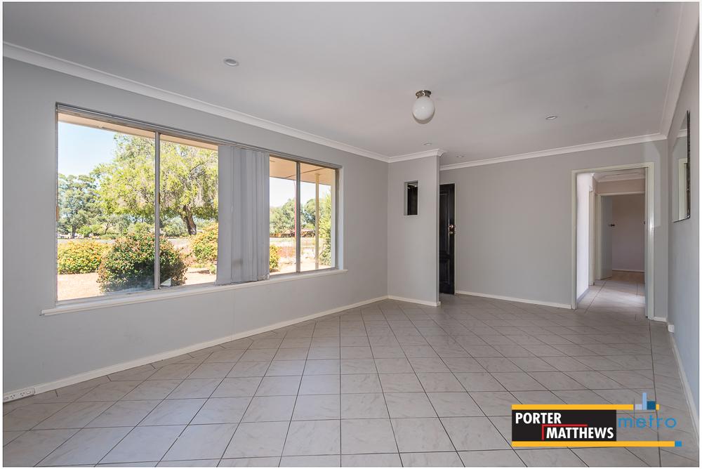 18 HOLLING ST, MADDINGTON WA 6109, 0 phòng ngủ, 0 phòng tắm, House