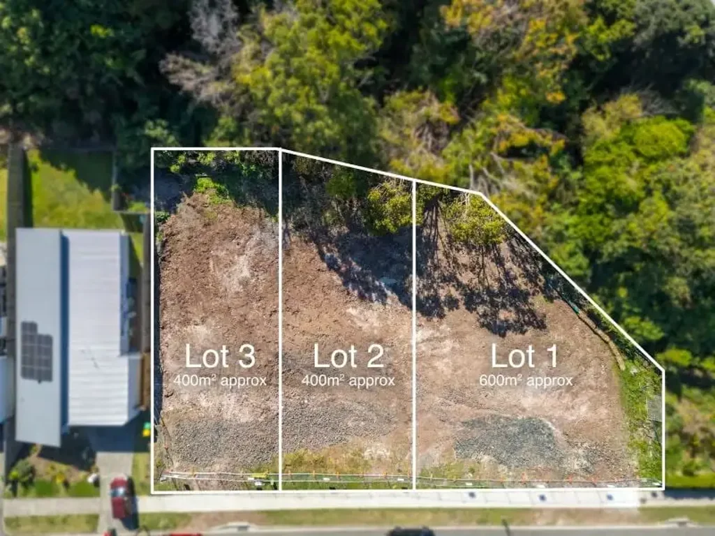 Nambour 3 SEPARATE BLOCKS!