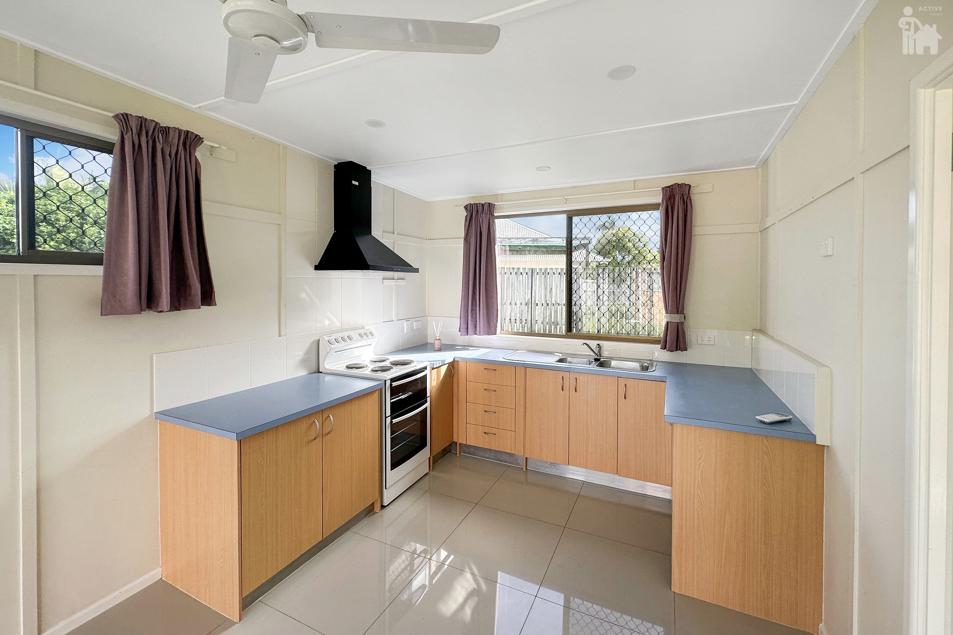 5 BANKSIA ST, POINT VERNON QLD 4655, 0 ห้องนอน, 0 ห้องน้ำ, House