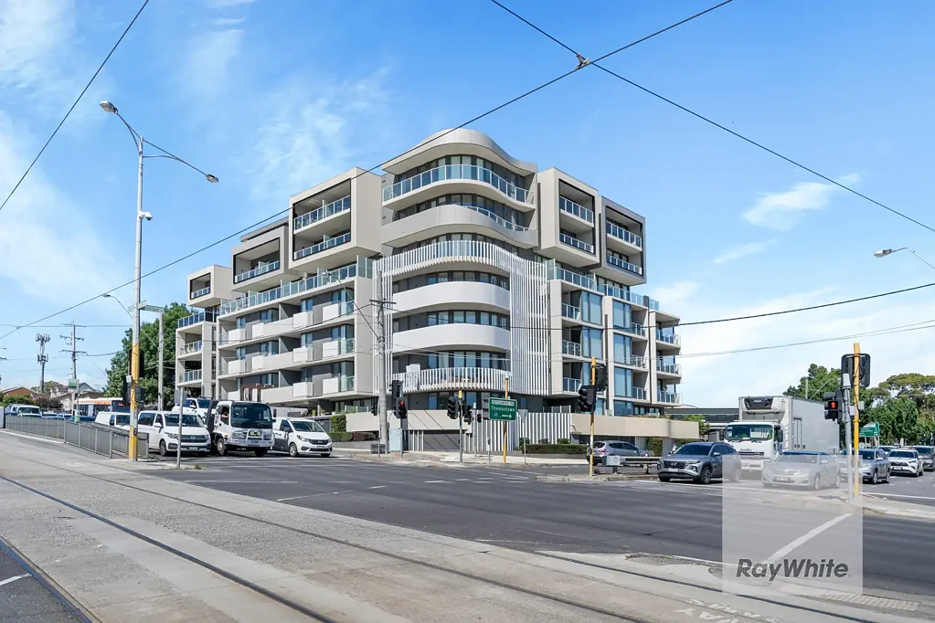 Bundoora 2Kwarto Prime Bundoora Investment with Strong Lifestyle Appeal