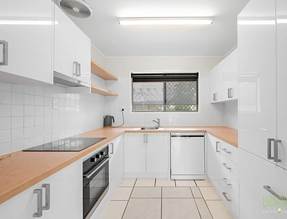 30 Squire Street, Toolooa, QLD 4680, 3 chambres, 1 salles de bain, House