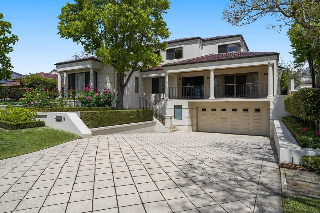 9 Nisbet Road, Applecross, WA 6153