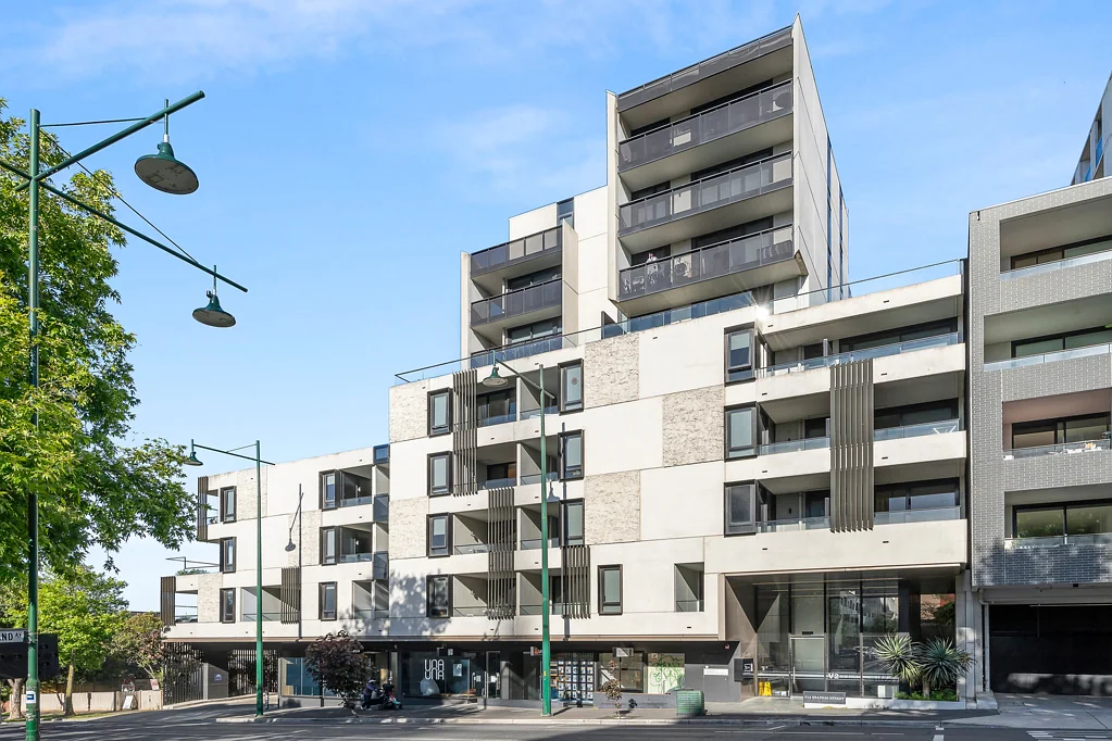 807/712 Station Street, Box Hill, VIC 3128