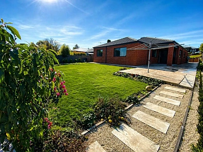 37 Jacobs Avenue, Kyneton, VIC 3444, 5 Bedrooms, 2 Bathrooms, House