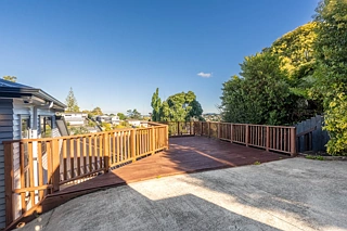 5A Benchmark Drive, Massey, Waitakere City
