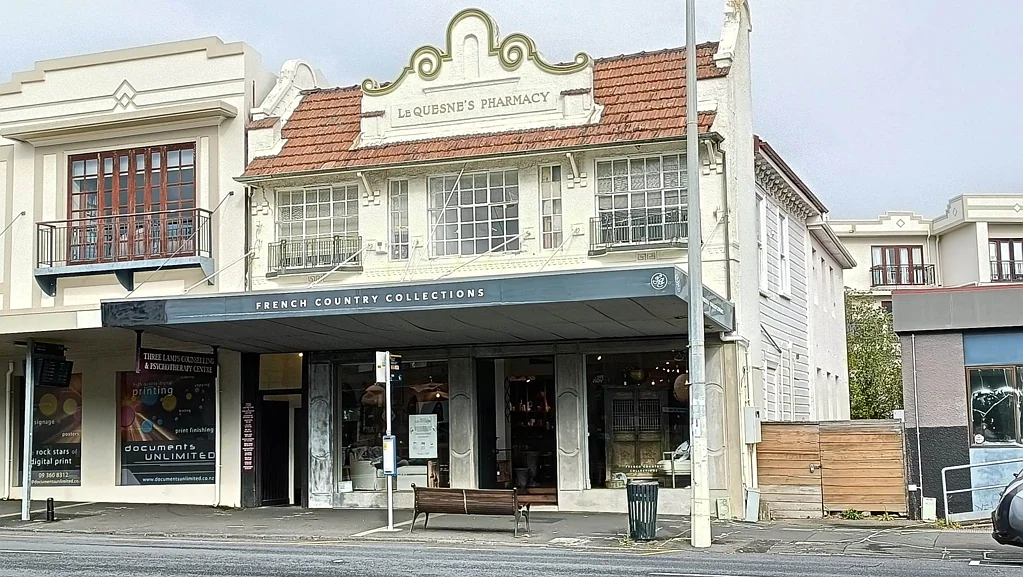 Ponsonby STUNNING CHARACTER PONSONBY
