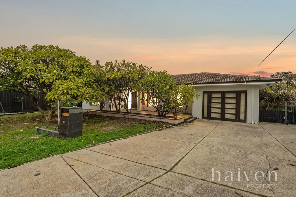 Stirling 4 Bedroom Renovated Retreat in a Peaceful Cul-de-Sac