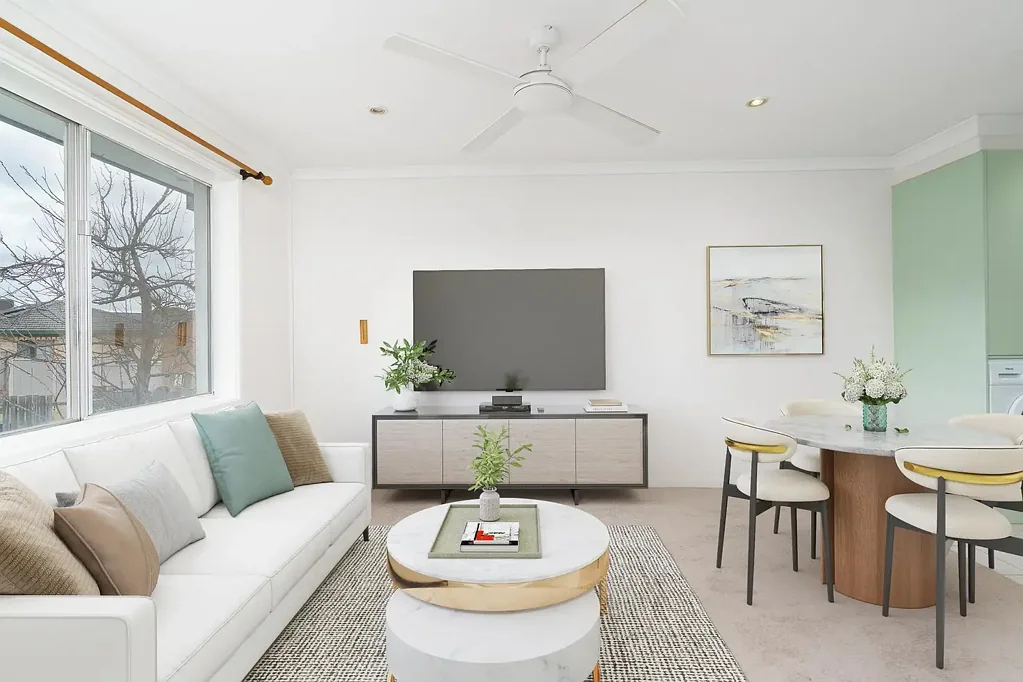 Positioned in a convenient pocket of Karabar, this neat and easy-care unit offers comfortable living with everything you need close at hand