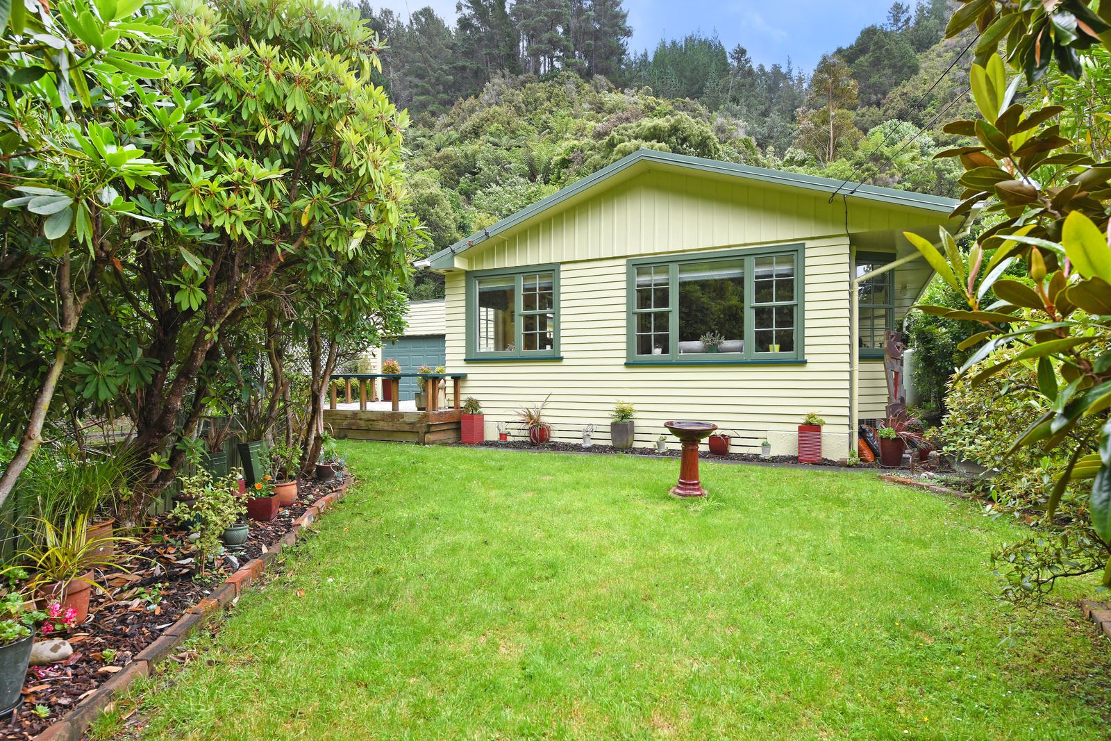 136 Pinehaven Road, Pinehaven, Upper Hutt, 3 phòng ngủ, 1 phòng tắm