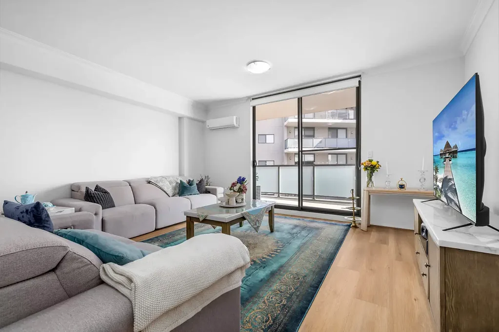 North Rocks 2ਬੈੱਡਰੂਮ Contemporary Elegance, Effortless Living & Superb North Rocks Connectivity.