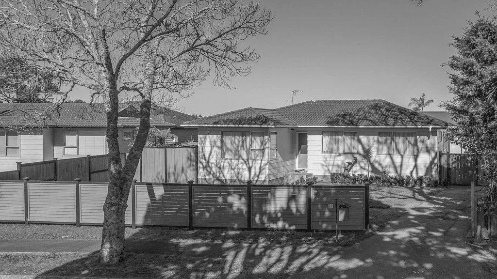 Half Moon Bay 3房 法拍房！624㎡地块+MHS分区，短驱即达游艇码头！ MORTGAGEE SALE