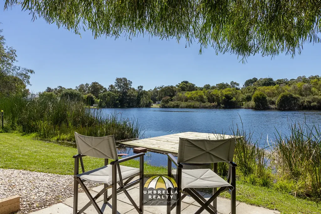 40 Lakeside Drive, Myalup, WA 6220