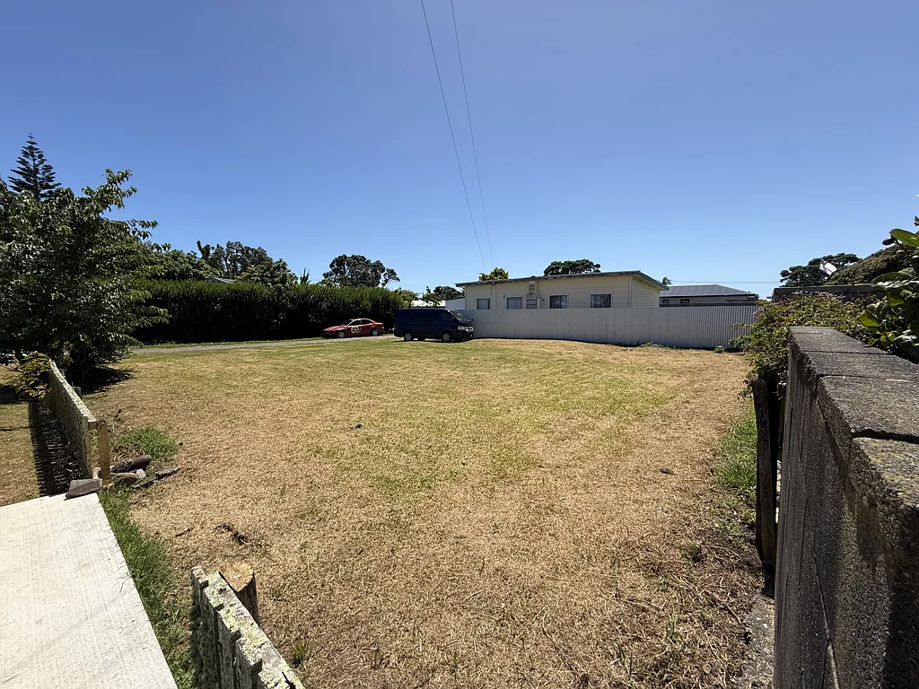 Waitara  FREEHOLD READY, NO COVENANT
