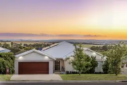 14 Redbank Drive, Scone