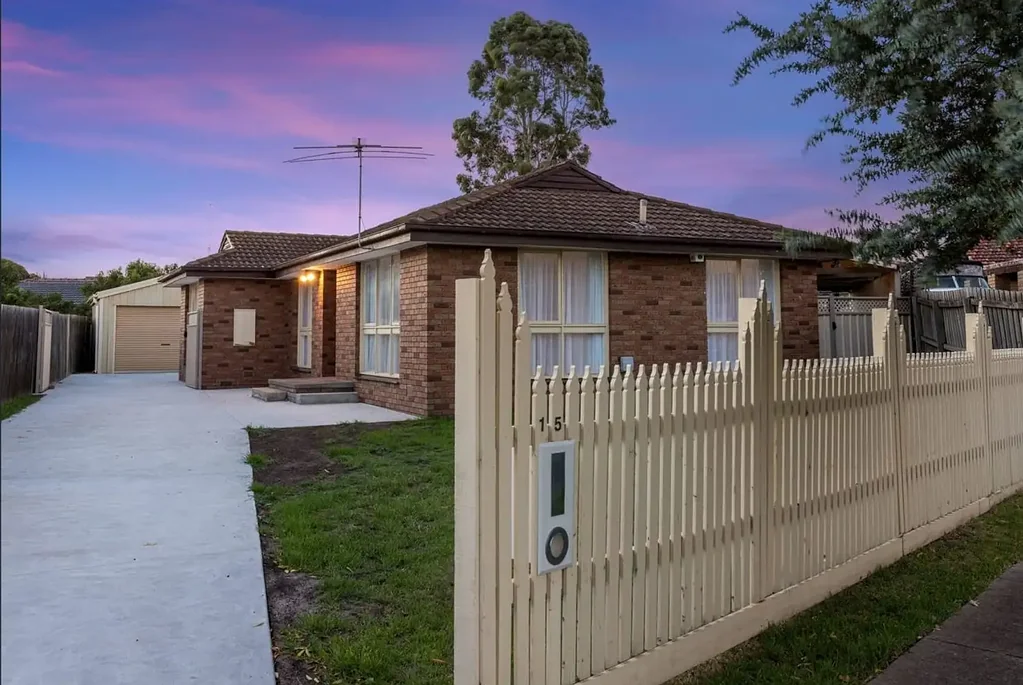 Spacious Family Home on a Large Block in a Convenient Keilor Downs Location