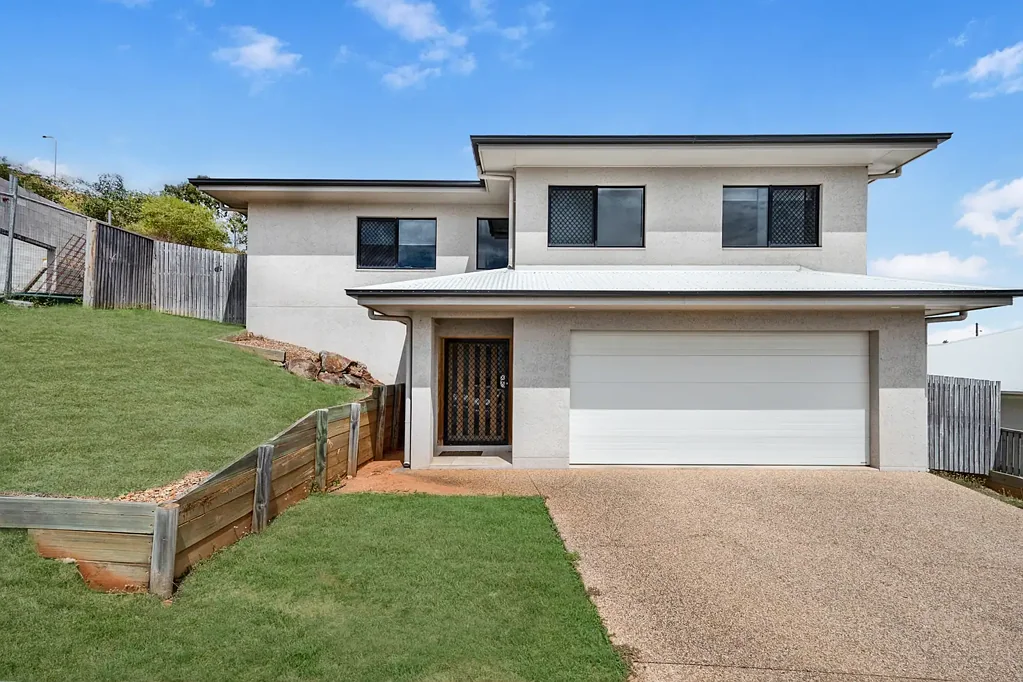 Rooms Available - Share House from $260 per week.